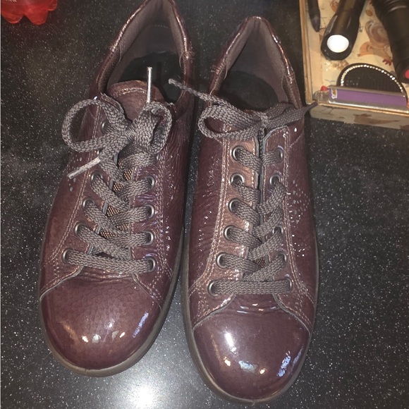 Ecco Shoes - Ecco Women's Patent Leather Sneakers in Deep Plum